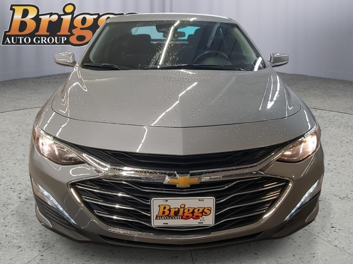 2023 Chevrolet Malibu — side profile view