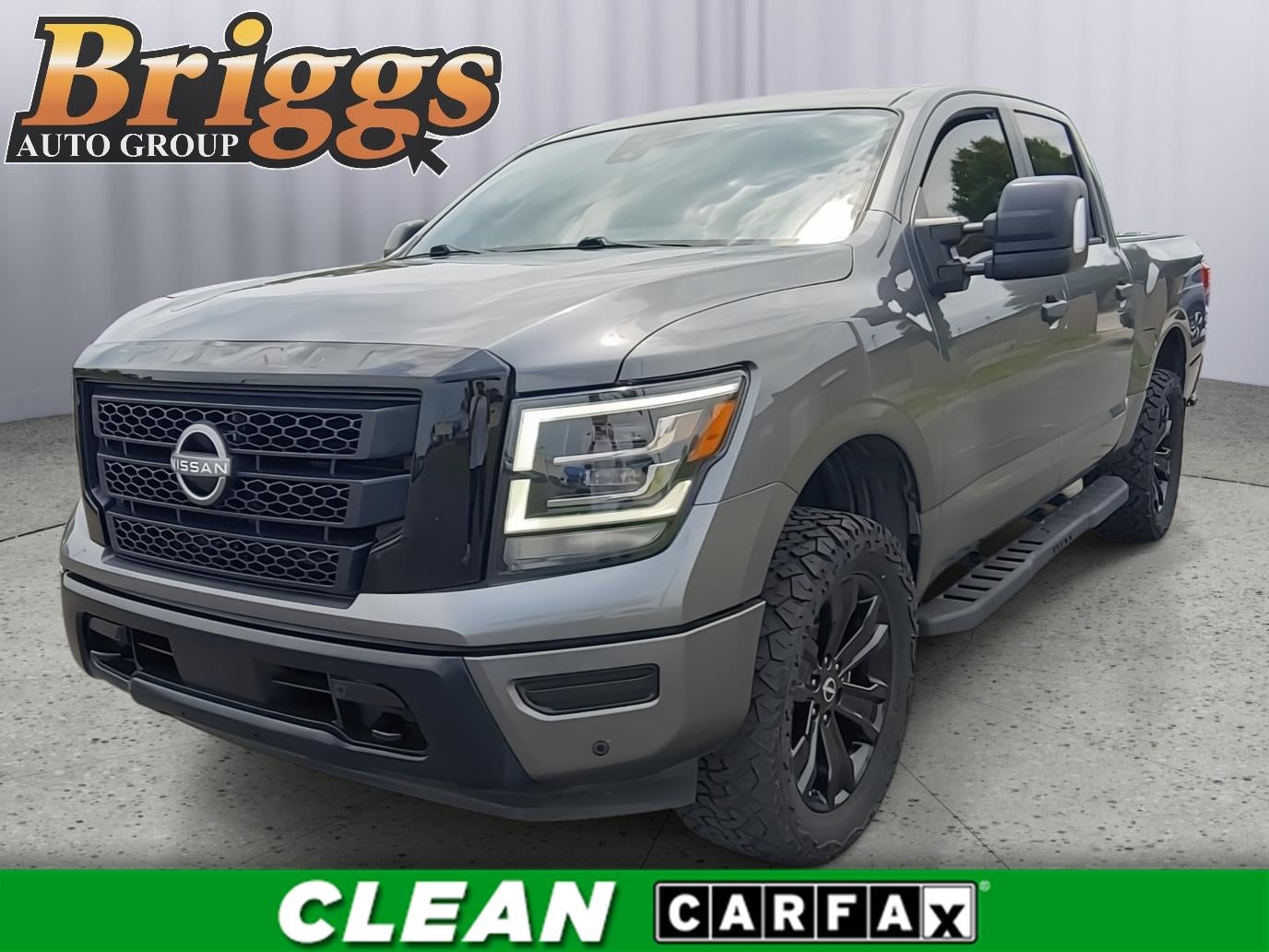 2023 Nissan Titan