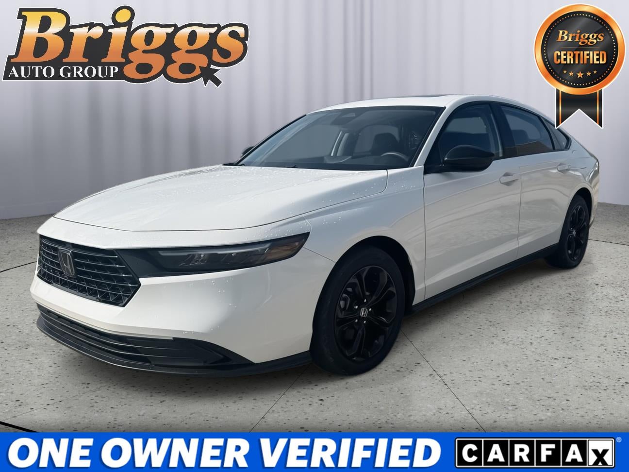 2025 Honda Accord Sedan SE in Platinum White Pearl — front three-quarter view