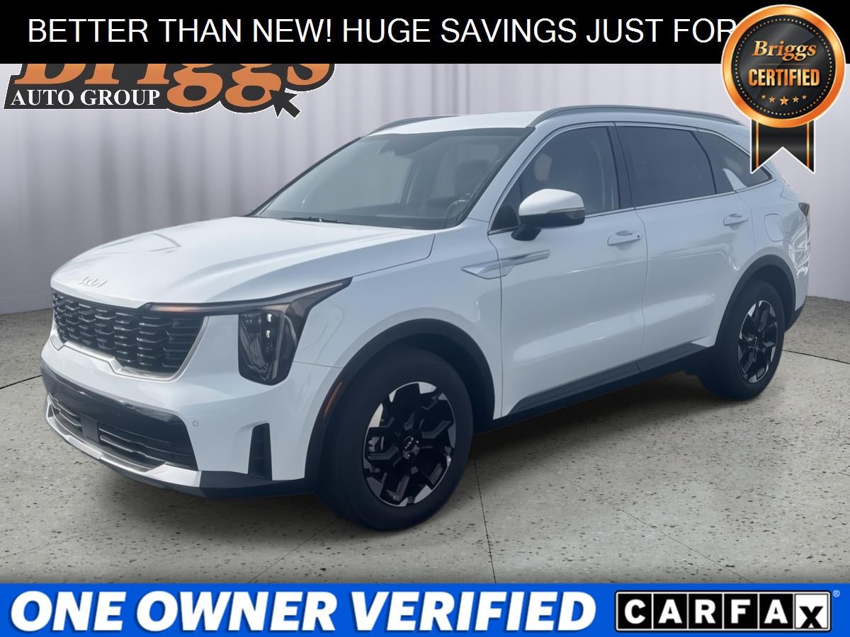 2025 Kia Sorento S in Glacial White Pearl — front three-quarter view