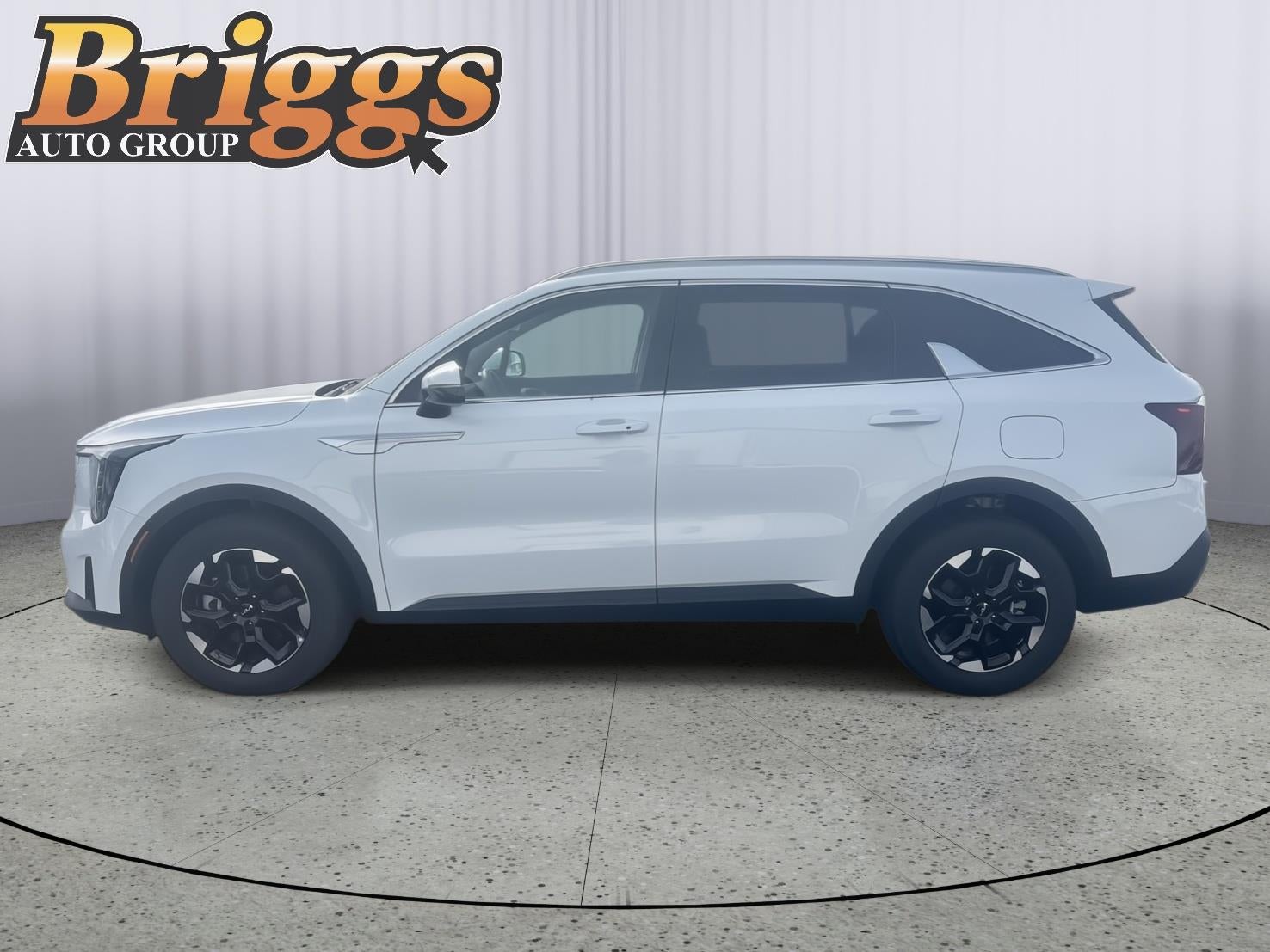 2025 Kia Sorento — interior view