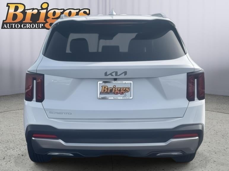 2025 Kia Sorento — detail view