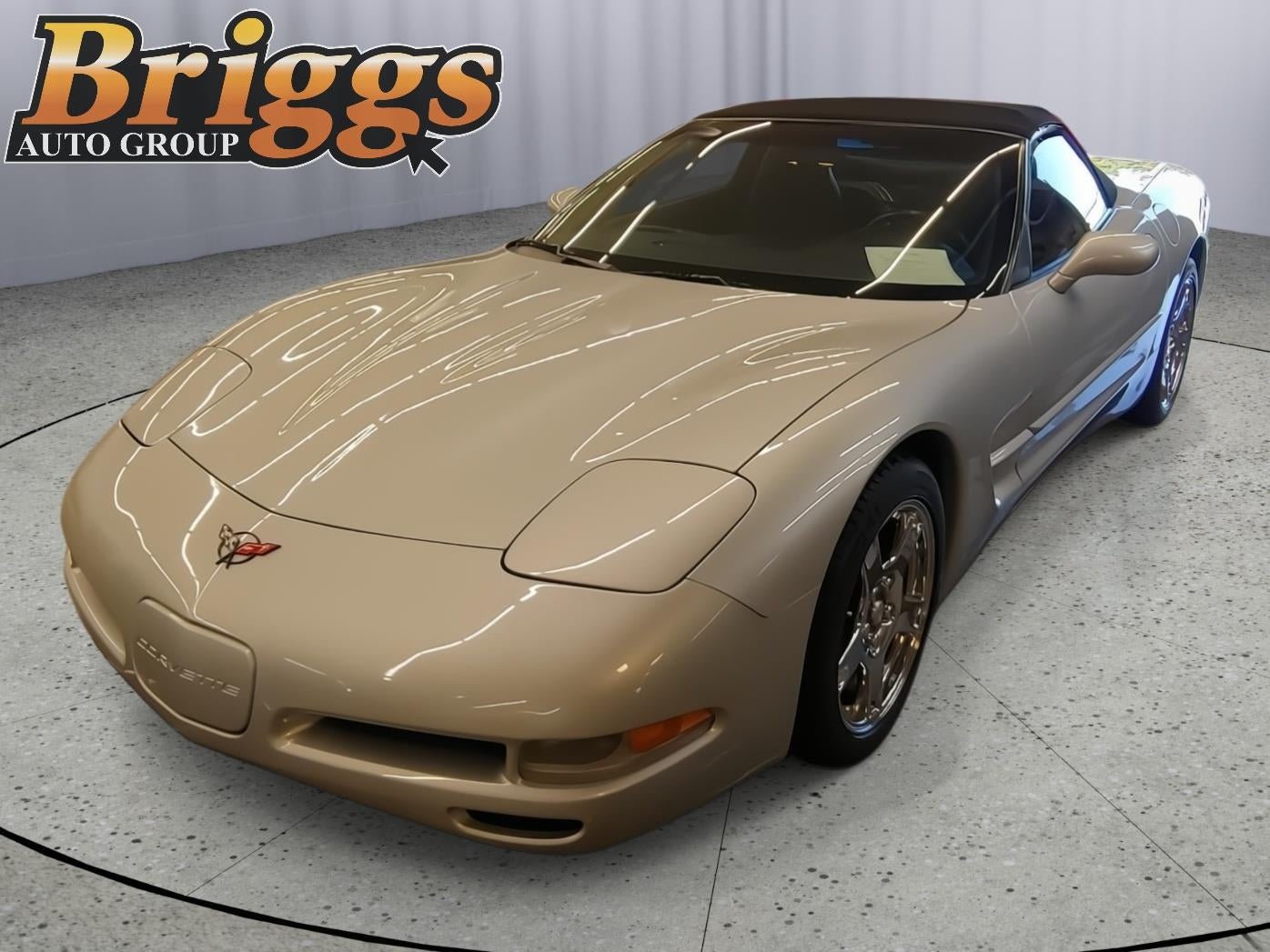 1998 Chevrolet Corvette Base in Sebring Silver (Met) — front three-quarter view