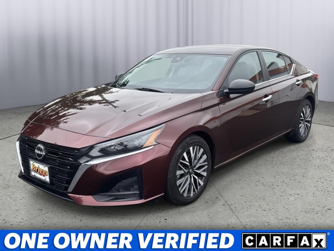 2024 Nissan Altima 2.5 SV in Garnet Pearl Metallic — front three-quarter view