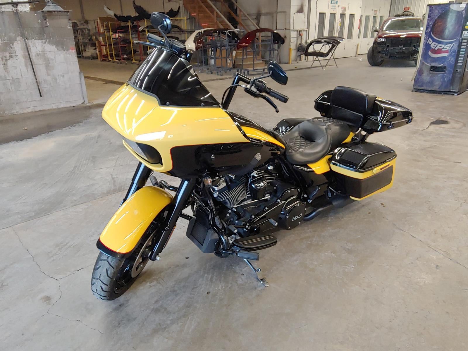 2023 HARLEY-DAVIDSON ROAD GLIDE